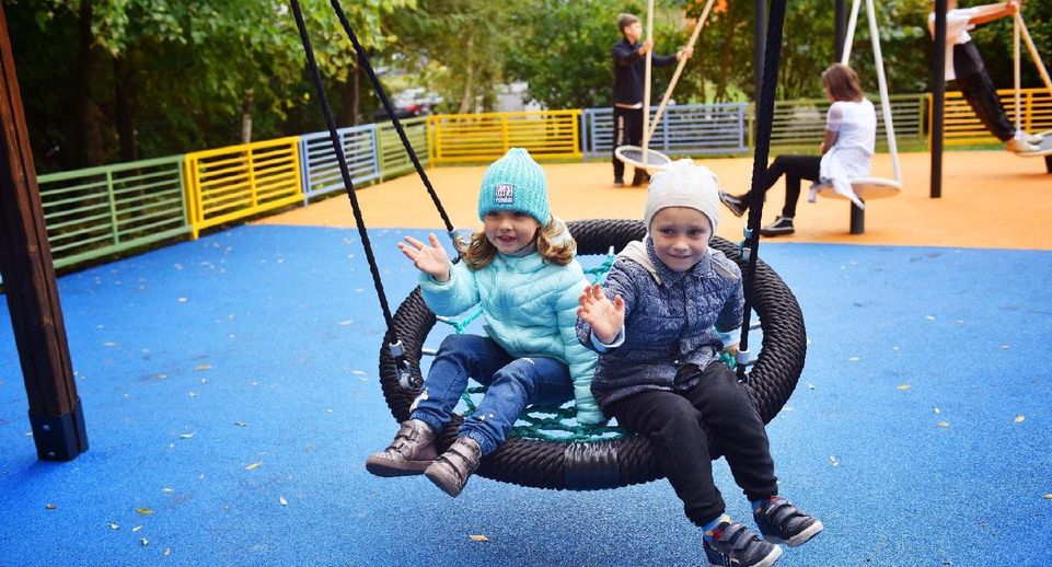 В Химках установят три детские площадки по программе губернатора Московской области