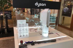 Фирменный магазин Dyson 