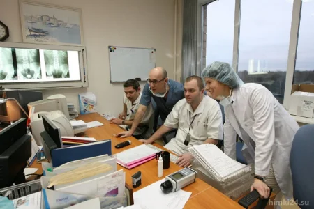 Федеральный клинический центр высоких медицинских технологий на улице Ивановской фото 1