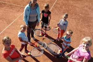 Школа тенниса Екатерины Бородиной фото 2