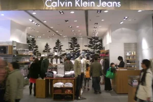 Магазин Calvin Klein jeans 